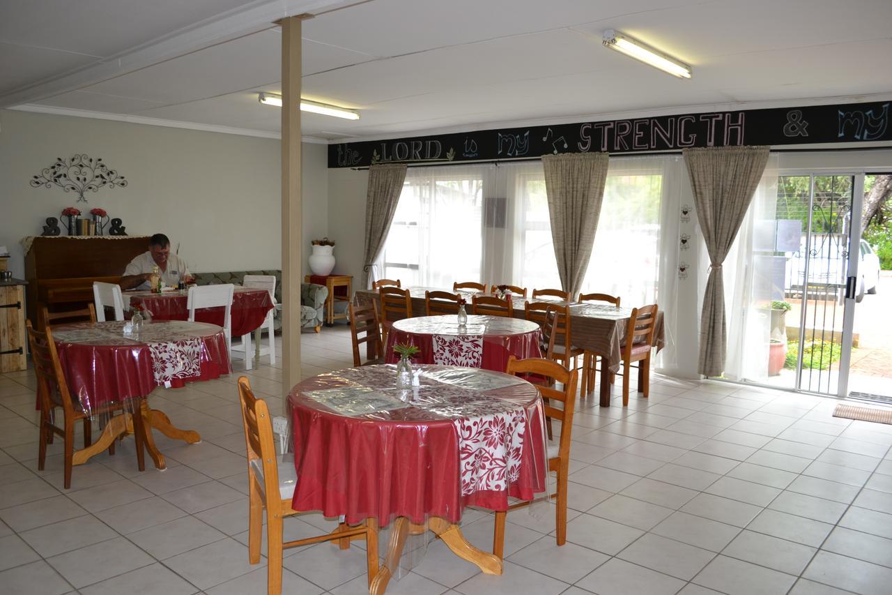 Travel North Guesthouse Tsumeb Buitenkant foto